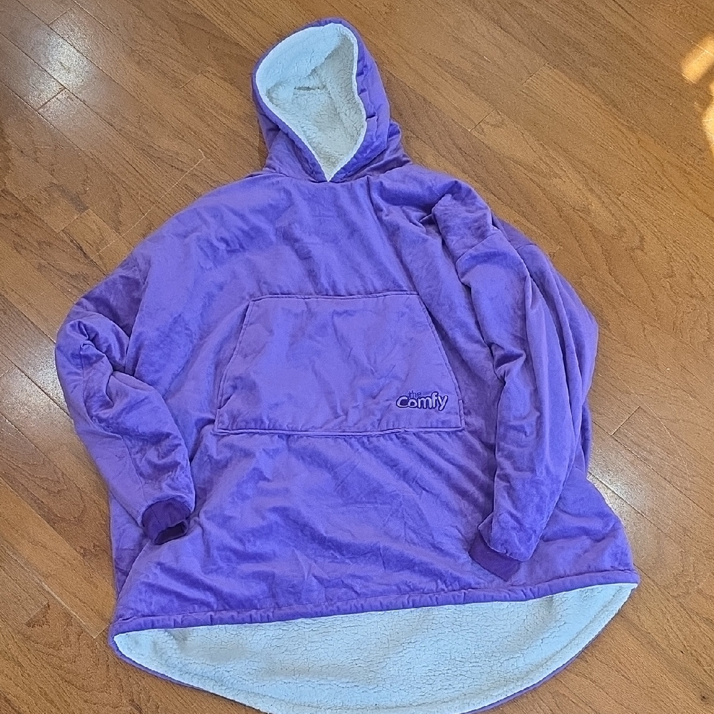 Purple‎ Hooded Blanket Sweatshirt